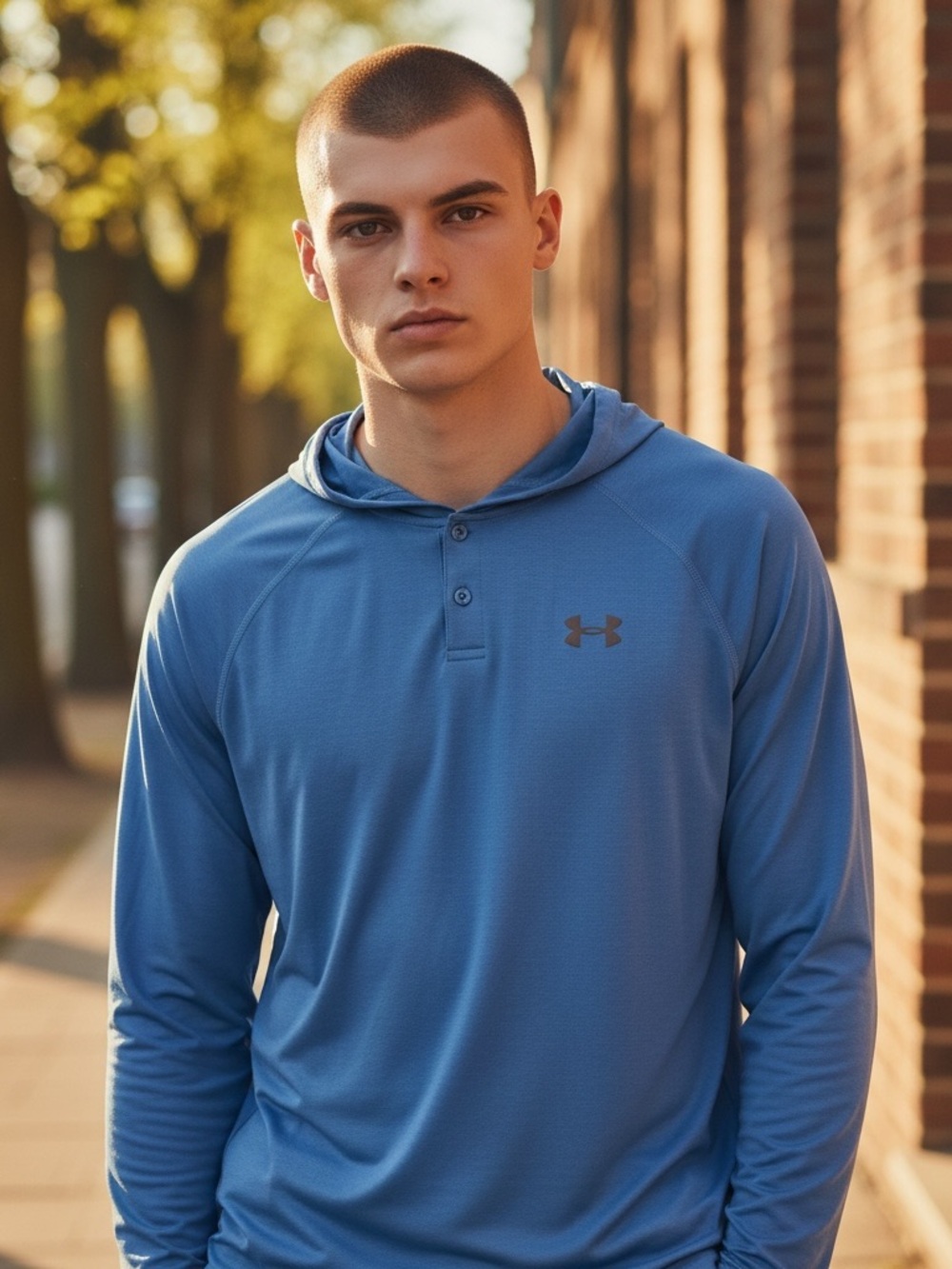 Under Armour // Men's // Light Blue // Hooded Long-Sleeve Performance Shirt